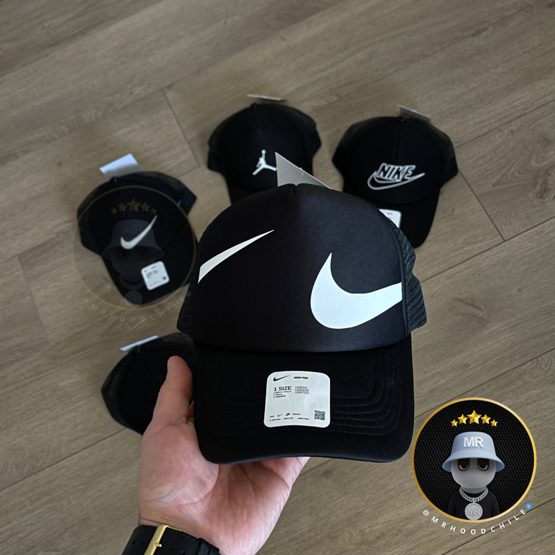 Gorra Club Fleece